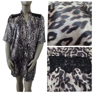 SECRET TREASURES Leopard Satin & Lace Mid-Thigh Length Robe Large Brown